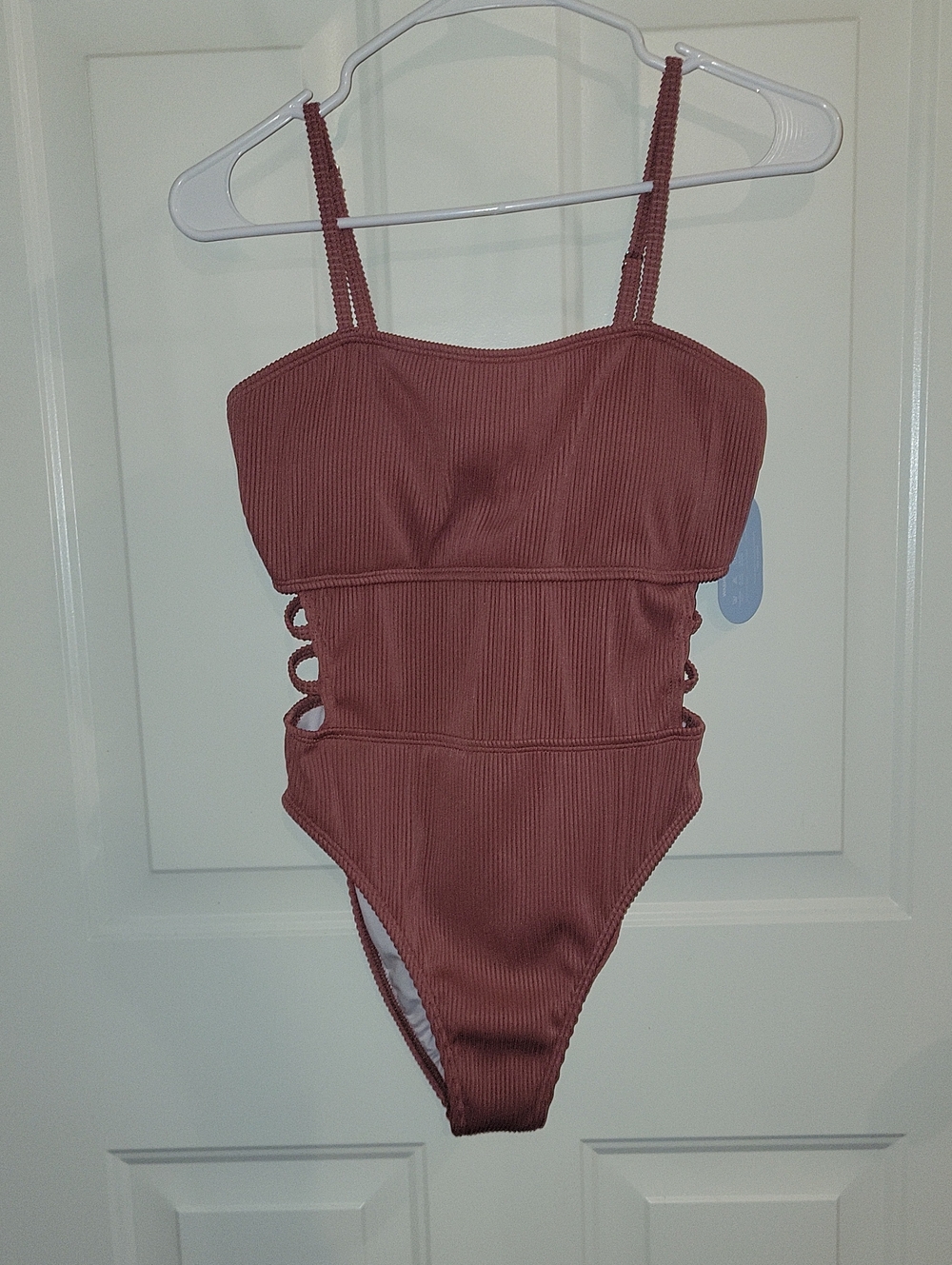 Ribbed Mauve One-Piece Swimsuit with Side Cutouts